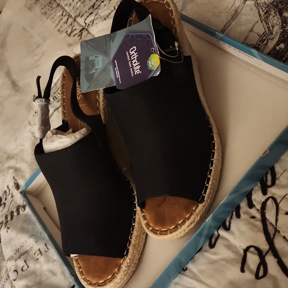 Toms Monica Black Oxford Wedges - 9.5